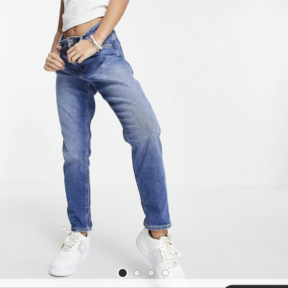 NWOT Asos petite hourglass mom jean high rise!